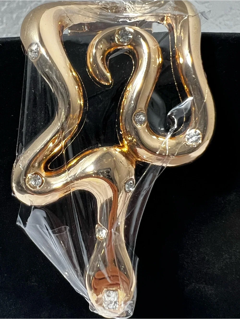 Nodeber Black Velvet Clutch Snake Clasp Gold tone Chain Evening cocktail Bag NWT